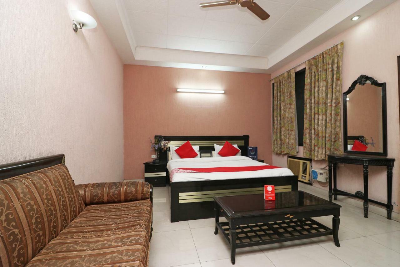 Oyo 24672 Bharat Guest House Delhi  Exterior foto